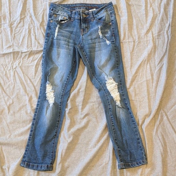 Distressed capris - Picture 1 of 2